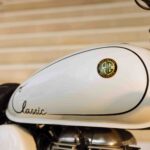 EFFORTLESS ELEGANCE: INTRODUCING THE CLASSIC 350 SIGNATURE WHITE EDITION